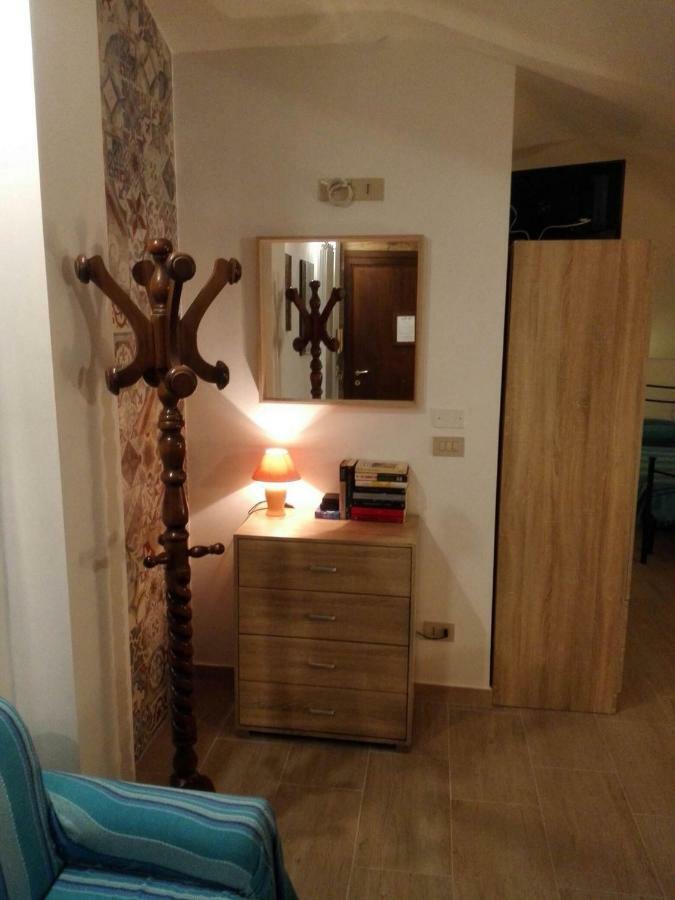 Villa Marysa Studio Apartment Giardini Naxos Exterior photo